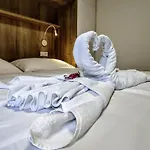 Moderni Rodinny 3kk D8 V Centru Harrachova S Vyhledem Na Skokanske Mustky - By Relax * Harrachov