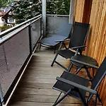 Moderni Rodinny 3kk D8 V Centru Harrachova S Vyhledem Na Skokanske Mustky - By Relax Daire *