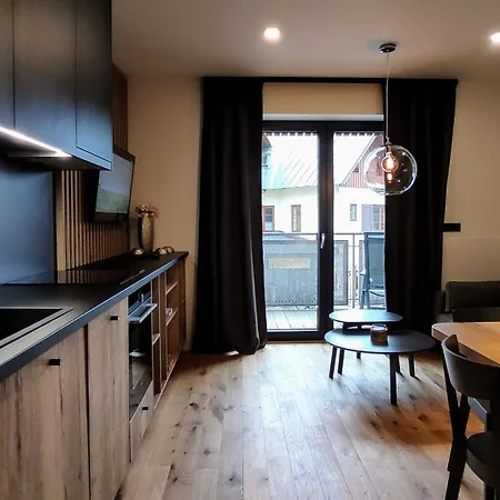 Moderni Rodinny 3kk D8 V Centru Harrachova S Vyhledem Na Skokanske Mustky - By Relax