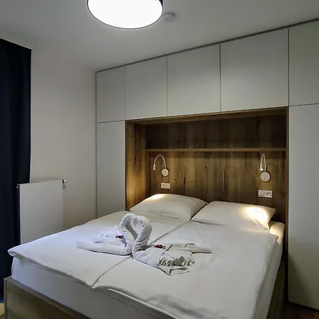 Moderni Rodinny 3kk D8 V Centru Harrachova S Vyhledem Na Skokanske Mustky - By Relax *